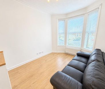 1 bedroom ground floor flat to rent - Photo 2
