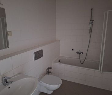 Hier können Sie sich Wohlfühlen - tolles Erkerwohnzimmer inkl EBK u... - Photo 4