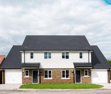 4 bedroom semi-detached house to rent - Photo 6