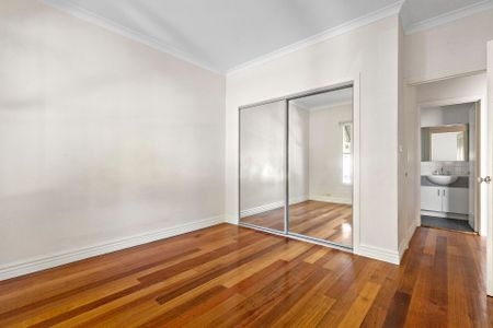 37B Green, Richmond. - Photo 5