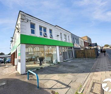 3 bedroom flat to rent - Photo 3