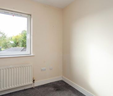 2 Kingsway Court, Kingsway, Dunmurry, BT17 9SE - Photo 3