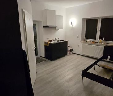 Möbliertes 1 Zimmer Apartment zu vermieten - Photo 1