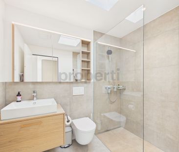 Modern 3.5-room furnished apartment with 2 balconies, with lake and... - Photo 1