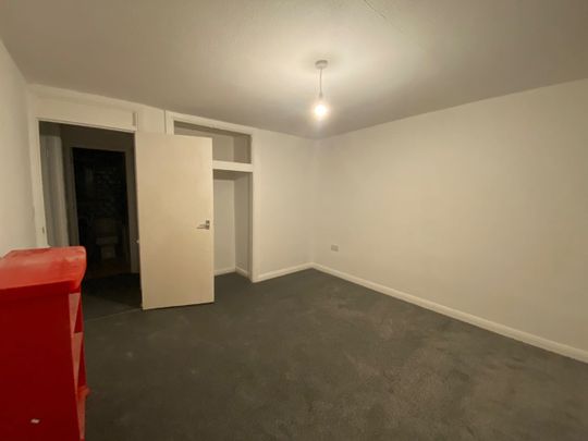 2 Bed Maisonette, Cheriton Court, SE25 - Photo 1
