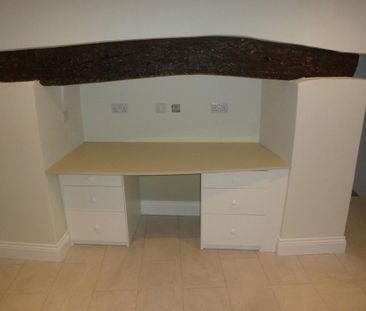 2 bedroom barn conversion to rent - Photo 6