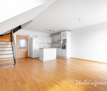Pronájem bytu 3+kk 89 m2 - Фото 1