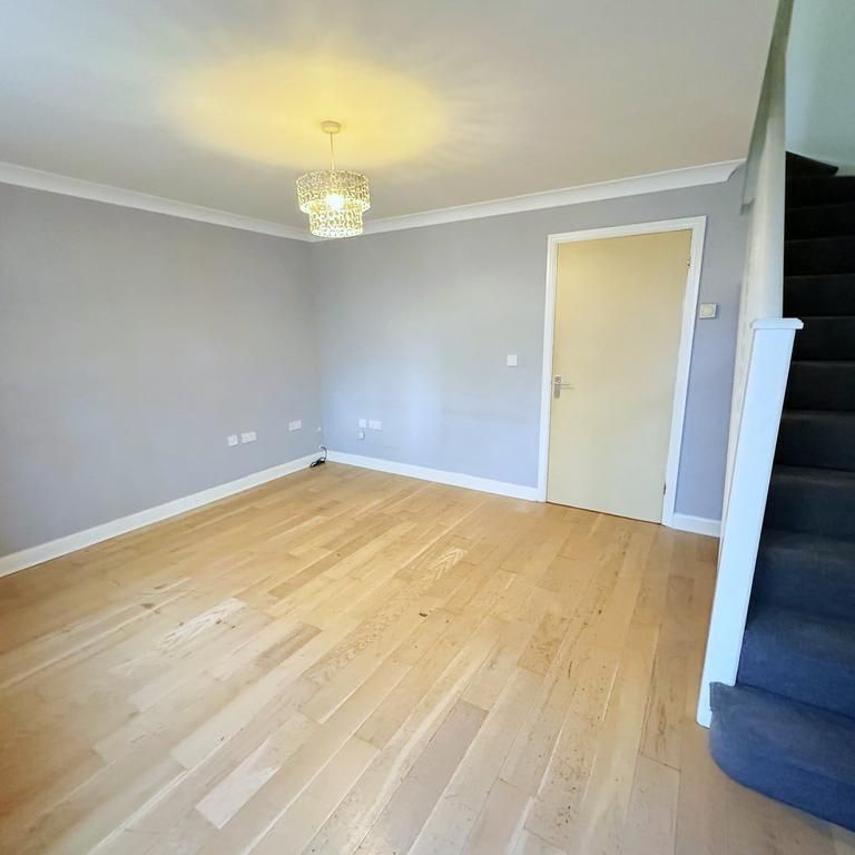 2 bedroom semi-detached house to rent - Photo 1