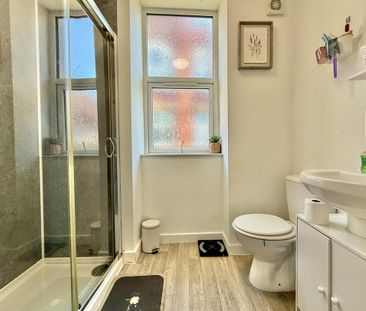 1 bedroom ground floor maisonette to rent - Photo 4