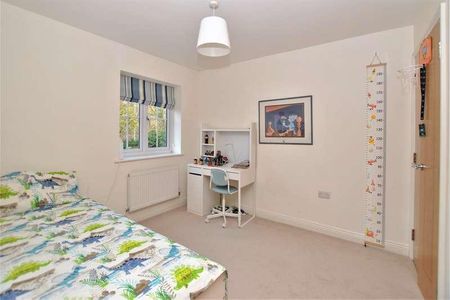 Jefferson Close, Emmer Green, Reading, RG4 - Photo 4