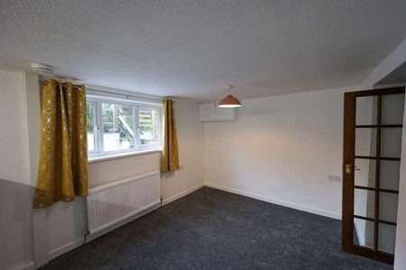 Holmbush Road, St Austell, PL25 - Photo 3