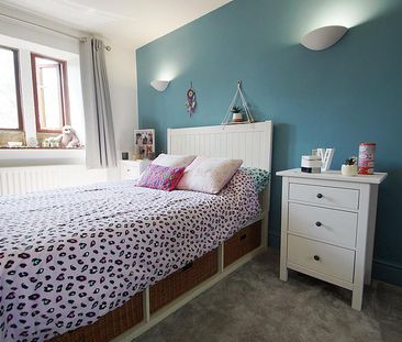 5 bedroom detached house to rent - Photo 1