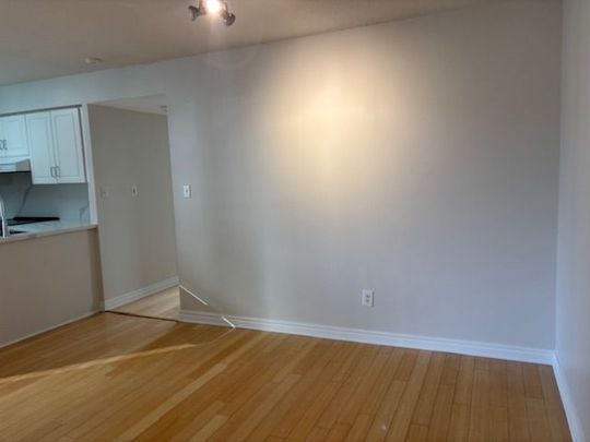 For Lease - 43 Eglinton Avenue Unit# 1110, Toronto, Ontario - Photo 1