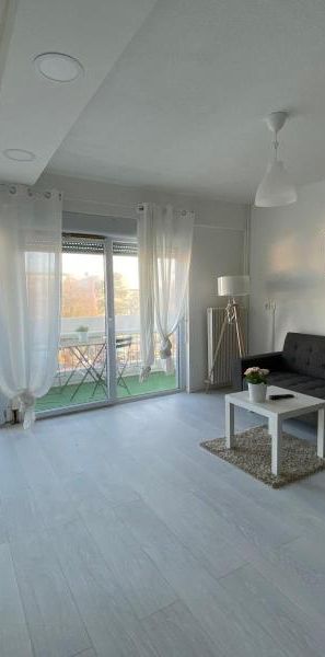 Location Appartement 1 pièce 29m² MACON 71000 - Photo 1