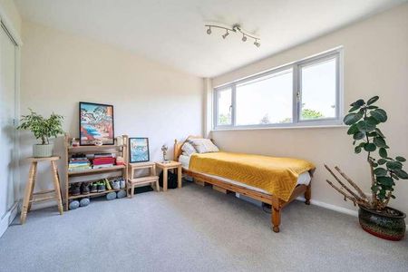 Old Basing, Basingstoke, RG24 - Photo 4