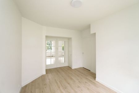 Appartement te huur: Godetiaweg 137 2555 RT Den Haag - Photo 2