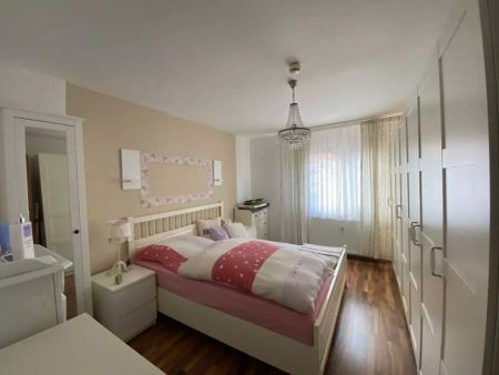 Franz-Lenze-Platz 13, 47178 Duisburg - Foto 2