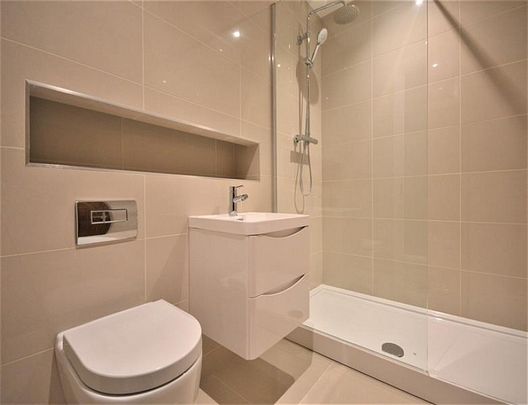 Apartment 7, Disley - Photo 1