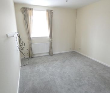 3 bedroom detached house to rent - Photo 5