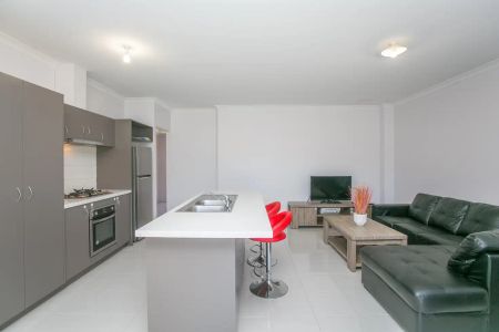 6B March Street, Spearwood WA 6163 - Photo 3