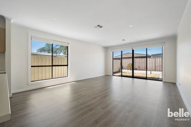 6A Tarana Road, Hope Valley. - Photo 1