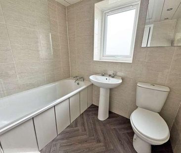 Milnrow Road, Shaw, OL2 - Photo 5