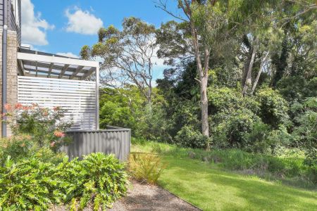 Lighthouse Beach Townhouse - Low Maintenance Living - Photo 3