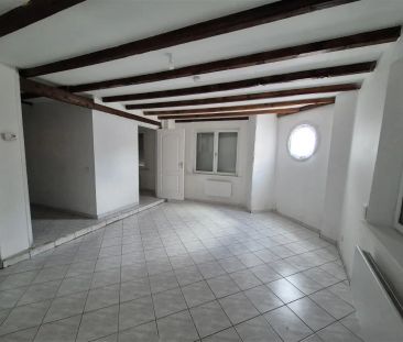 Location appartement 1 pièce - 43.78m² à Tourcoing (59200) - Photo 2