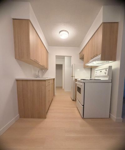 Fairview Court - Photo 2