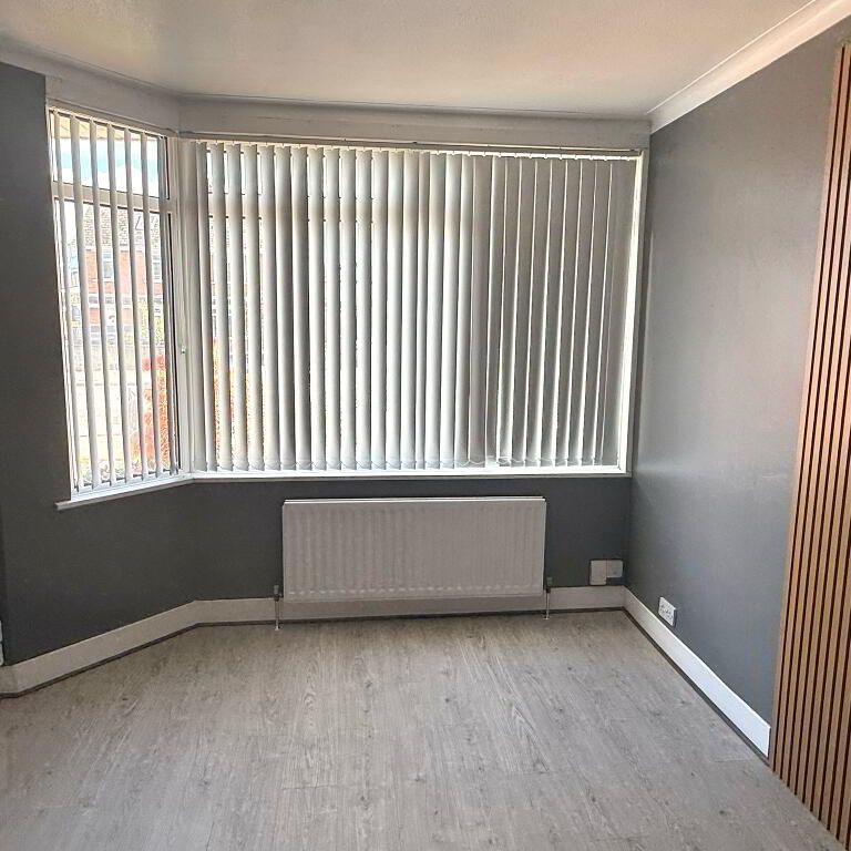 34 Mount Merrion Avenue, Belfast, BT6 0FR - Photo 1