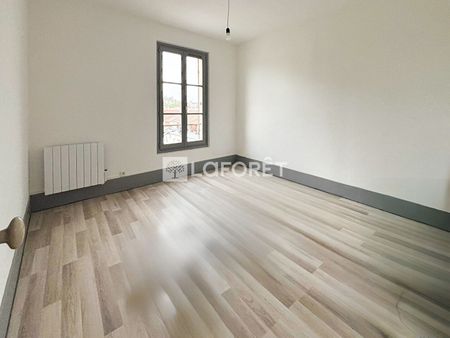 Apartment - Photo 2