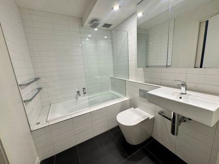 79 Nicholson Street, Abbotsford VIC 3067 - Townhouse For Rent | Domain - Photo 5