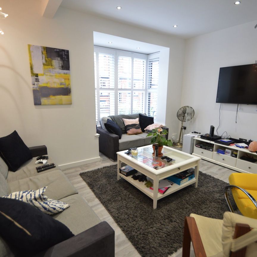 Burchett Place - Photo 1