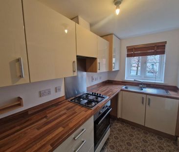 Cherry Crescent, Penllergaer, SA4 9FG, Swansea - Photo 5