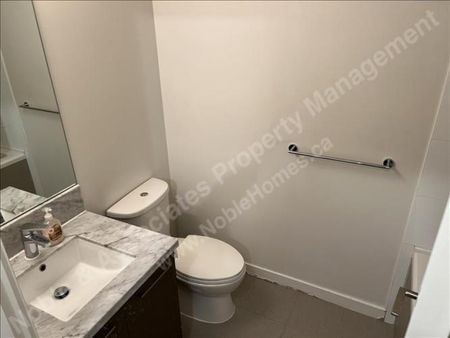 3XXX Lincoln Avenue 3704 Coquitlam - Photo 4