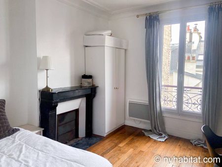 Logement à Paris, Location meublée - Photo 2