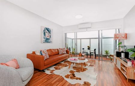 2Bedrooms, 1Bathrooms - Photo 3