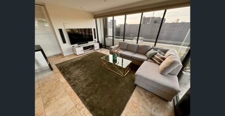 The Ultimate Beachside Entertainers Penthouse - Photo 2