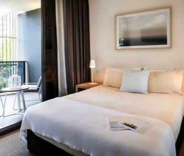 East Brisbane - Photo 3