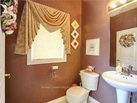 For Lease - 6 Tennant Drive, Brampton, Ontario - Photo 4