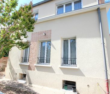 COURBEVOIE GARE MAISON DE 6/7 PIECES de 150M² LOUÉE MEUBLÉE - Photo 6