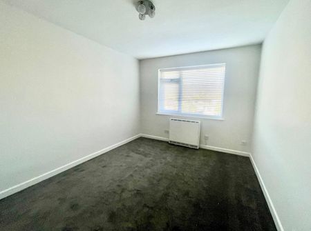 2 bedroom maisonette to rent - Photo 2