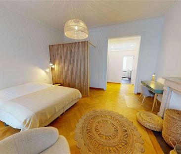 Huis te huur in Etterbeek voor € 2.200 met 3 slaapkamers - Photo 2