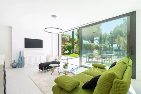 Villa à louer Aix-En-Provence, Provence, France15 000 EUR / Mois - Photo 3