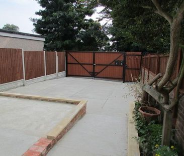 2 bedroom property to rent - Photo 3