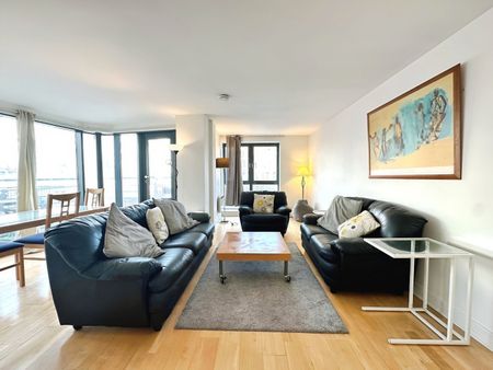 2 bedroom apartment to rent - Photo 4