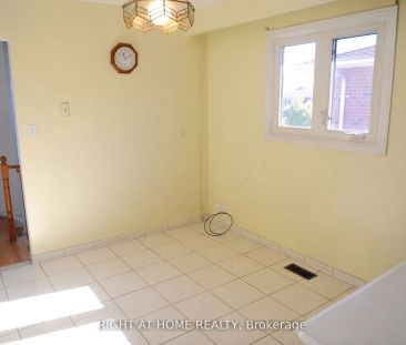 1618 Corkstone Glade #Upper - Photo 1