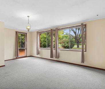 5 Allwood Street Chifley ACT - Photo 1