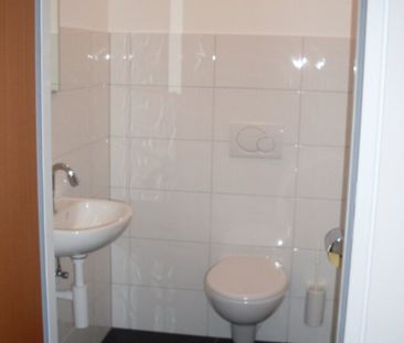 Lichtdurchflutete 3-Zimmerwohnung mit Loggia in Feldkirch zu vermie... - Photo 4