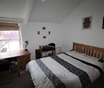4 bedroom private hall to rent - Photo 4